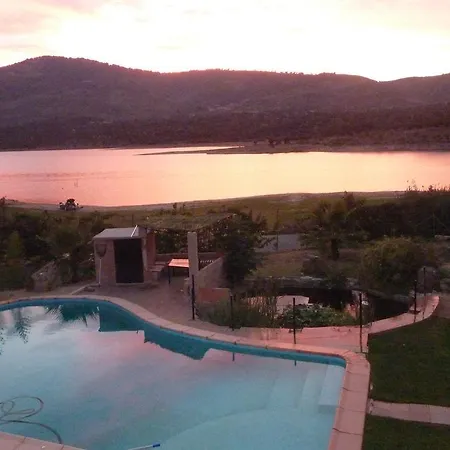 La Granja Del Pescador Guest house Casas del Castanar