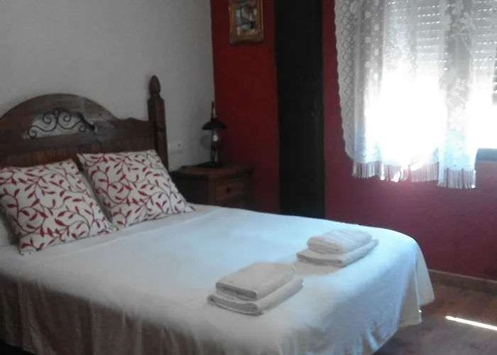 La Granja Del Pescador Pensión Casas del Castañar